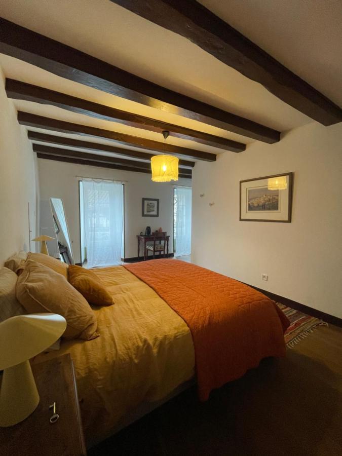 Auberge Du Boisne Villebois-Lavalette Eksteriør bilde